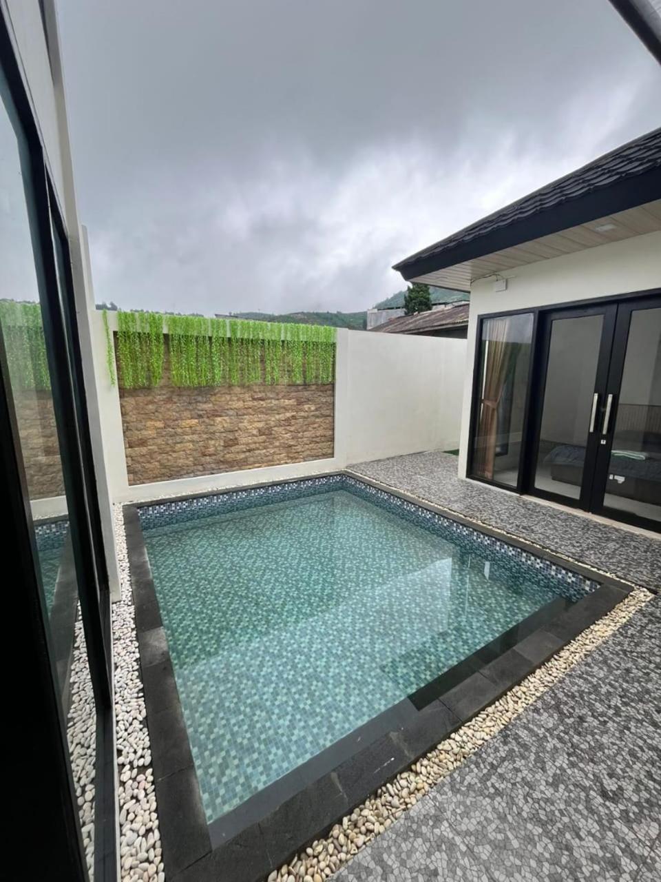 Villa Bintang Sikunir 2 Вонособо Екстериор снимка